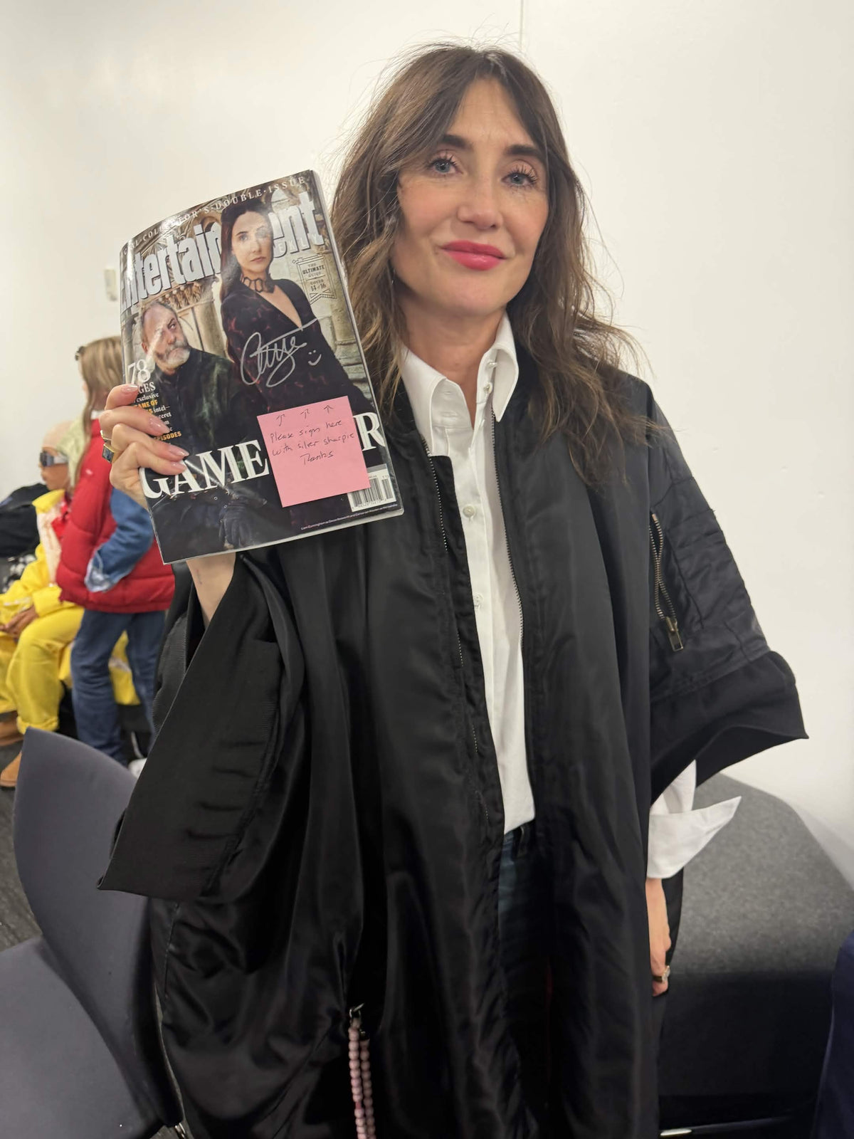 Carice van Houten Autograph Signing Complete with StarSpotSignings! | Melisandre in Game of Thrones