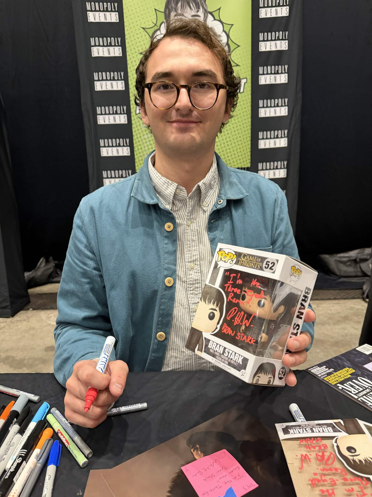Isaac Hempstead Wright Autograph Signing Complete with StarSpot! | Bran Stark in Game of Thrones