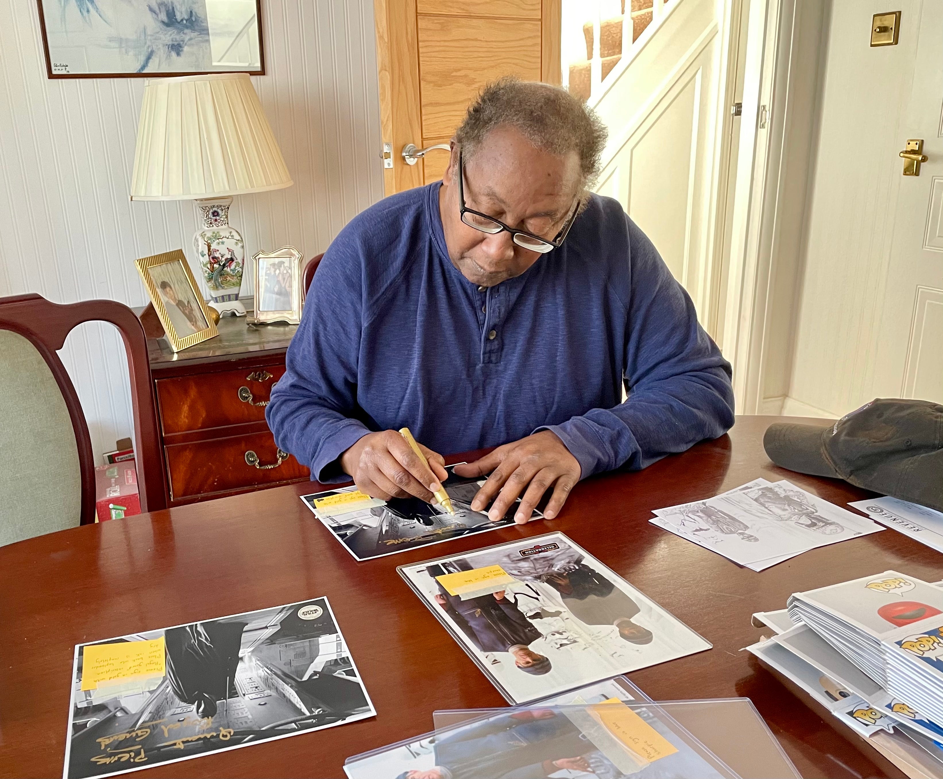 Quentin Pierre's Epic Autograph Signing with StarSpot! | Showcase