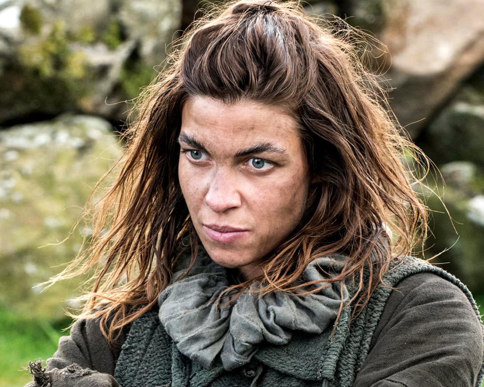 Natalia Tena Autograph Signing