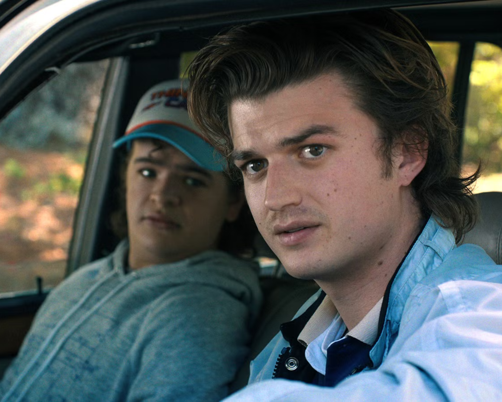 Gaten Matarazzo Autograph Signing