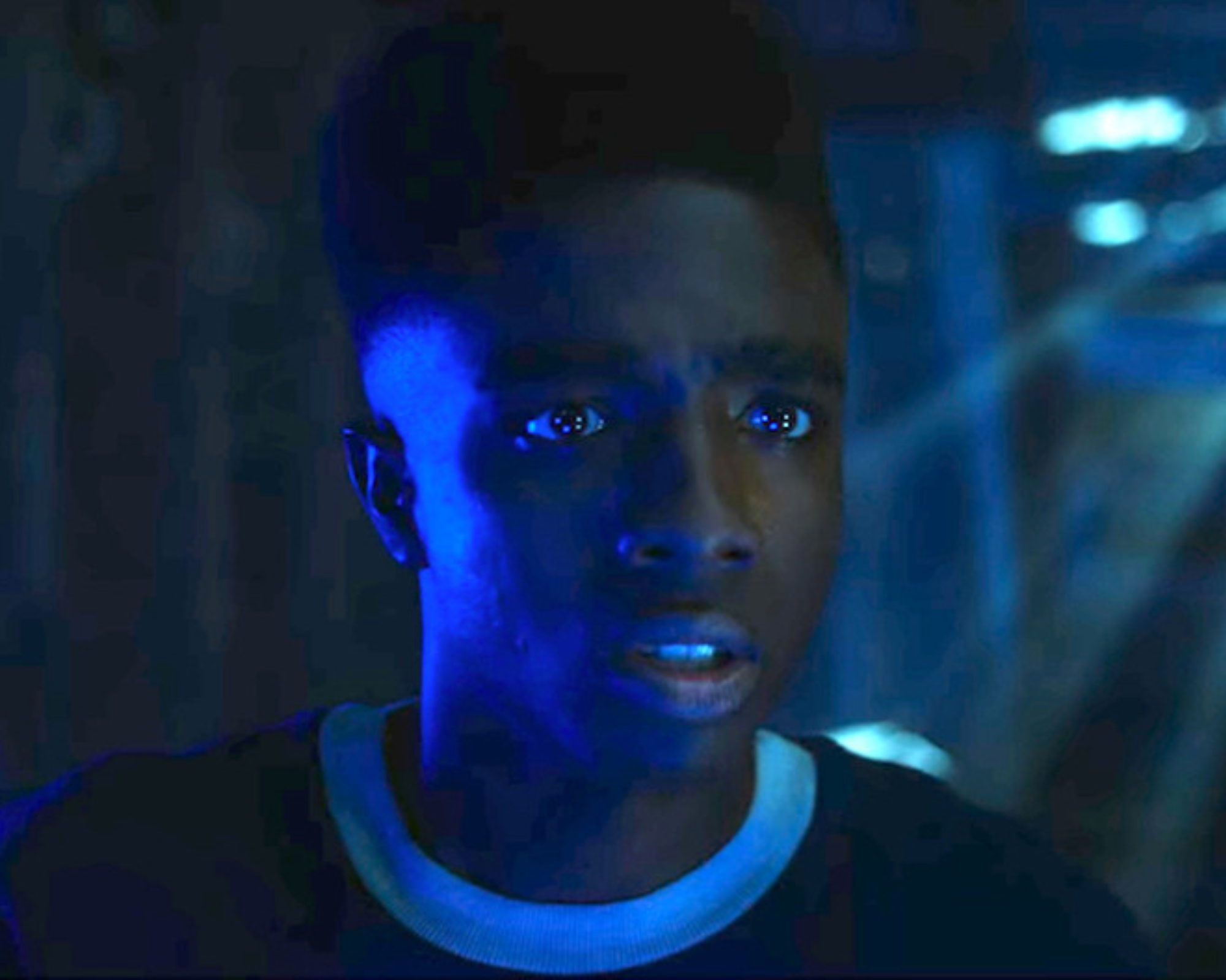 Caleb McLaughlin Autograph Signing