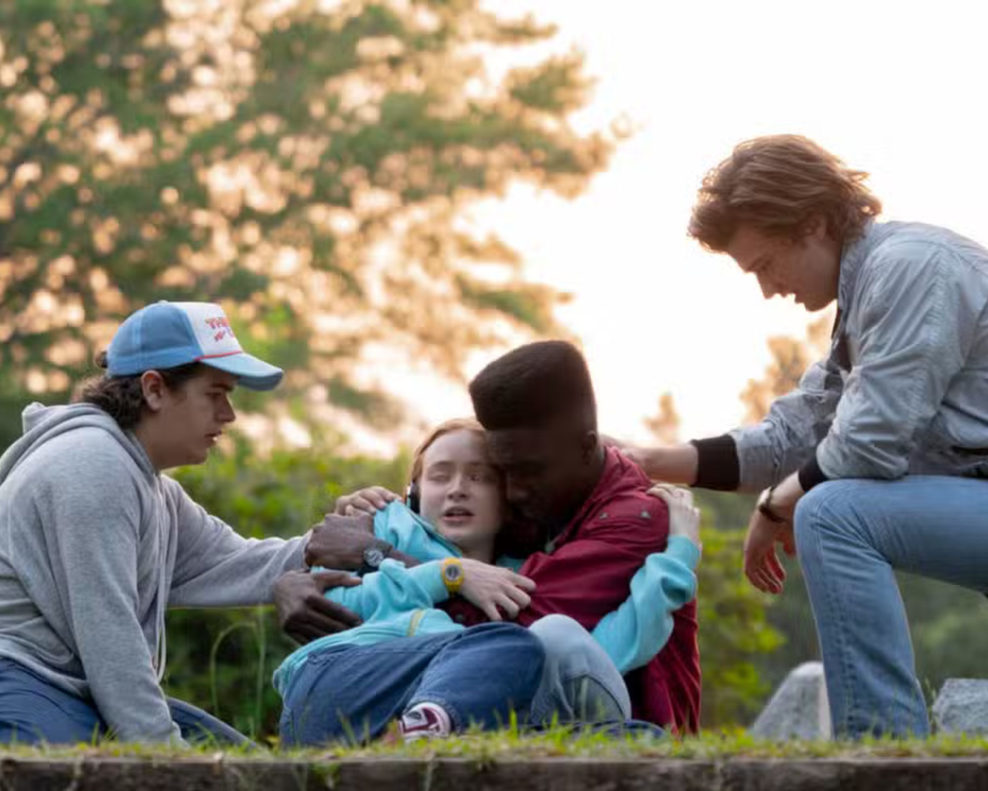 Gaten Matarazzo Autograph Signing