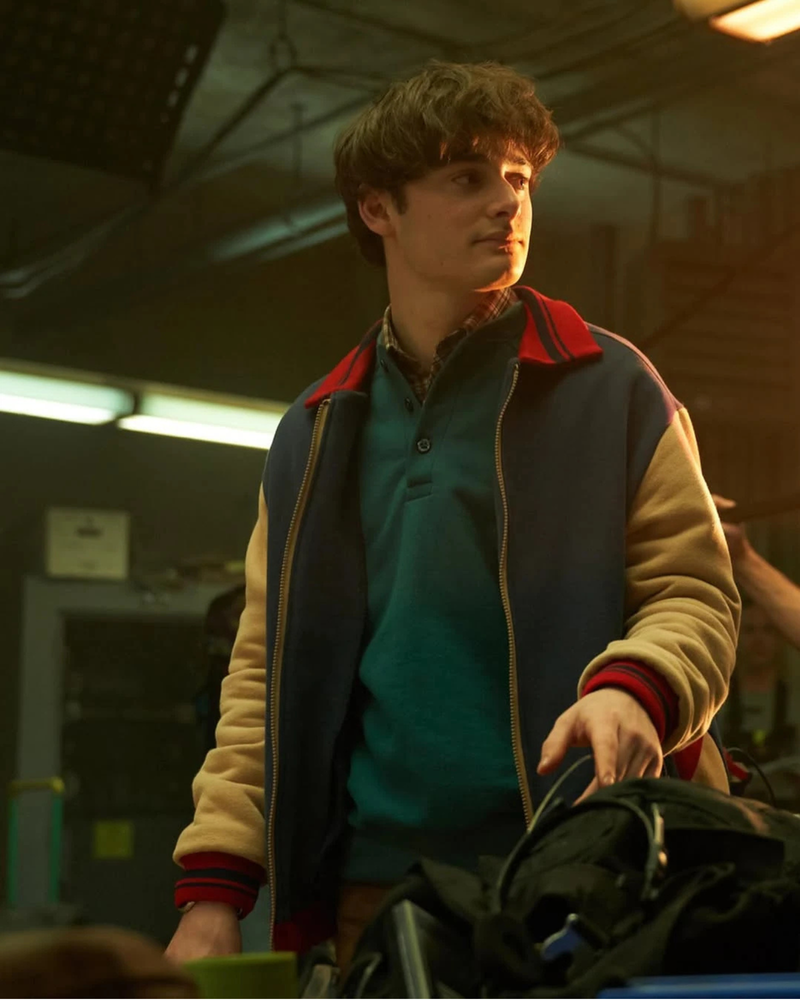 Noah Schnapp Autograph Signing