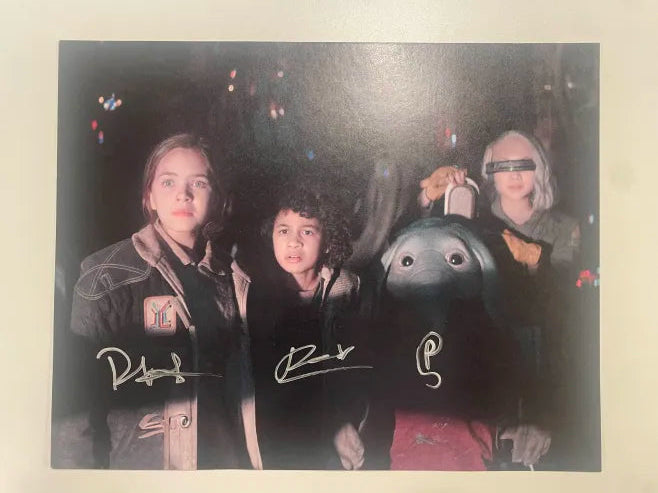 Skeleton Crew Exclusive Signed Collection | Ryan Kiera Armstrong | Ravi Cabot-Conyers | Robert Timothy Smith