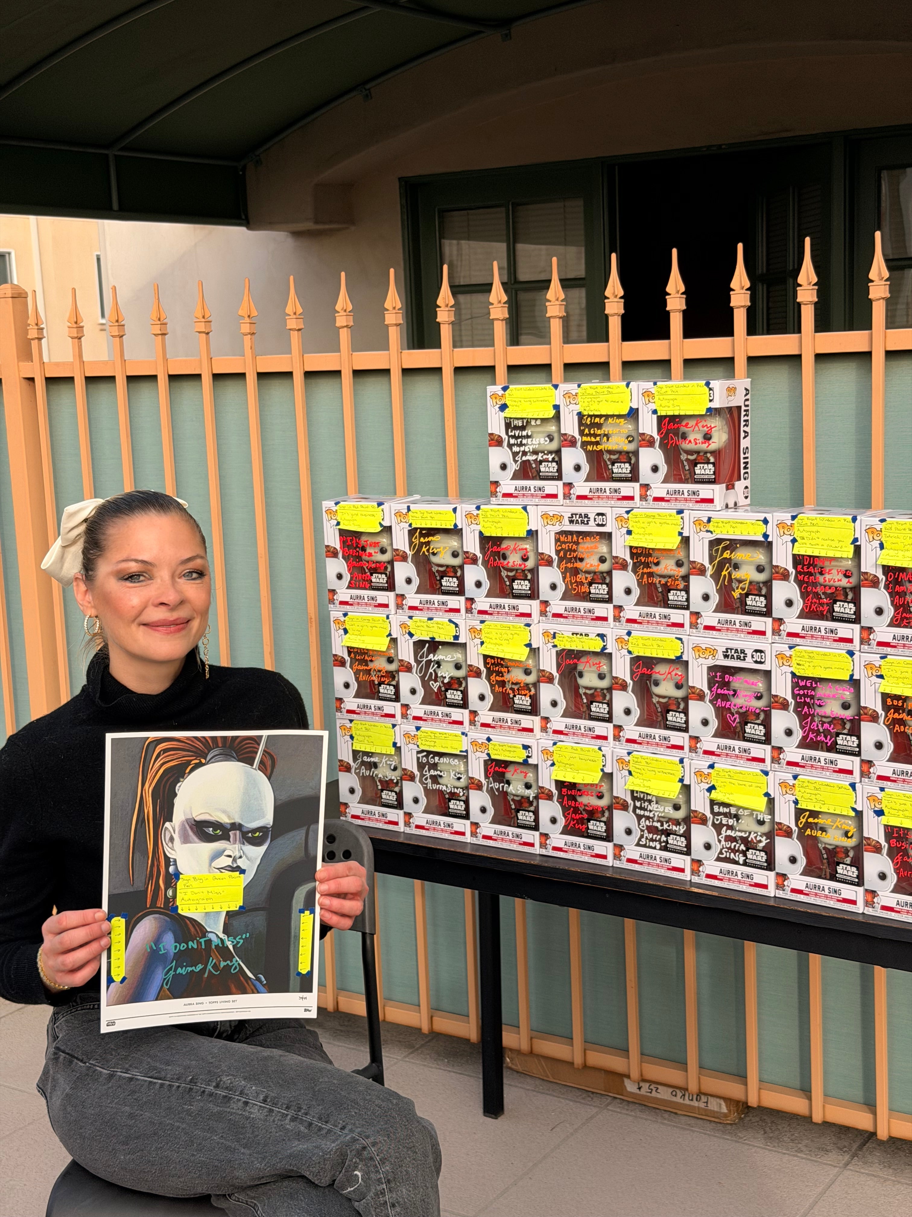 Jaime Kings' Epic Autograph Signing with StarSpot! | Showcase