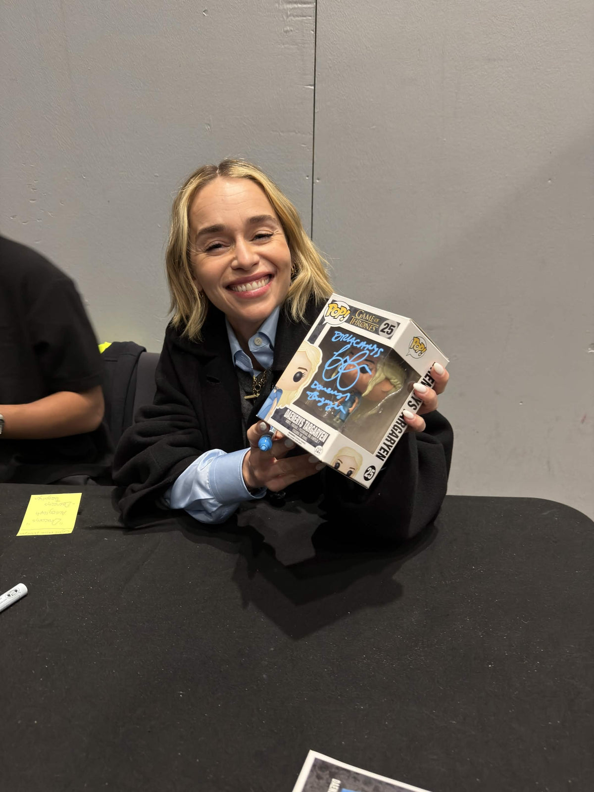 Emilia Clarke Autograph Signing Complete with StarSpotSignings! | Daenerys Targaryen in Game of Thrones