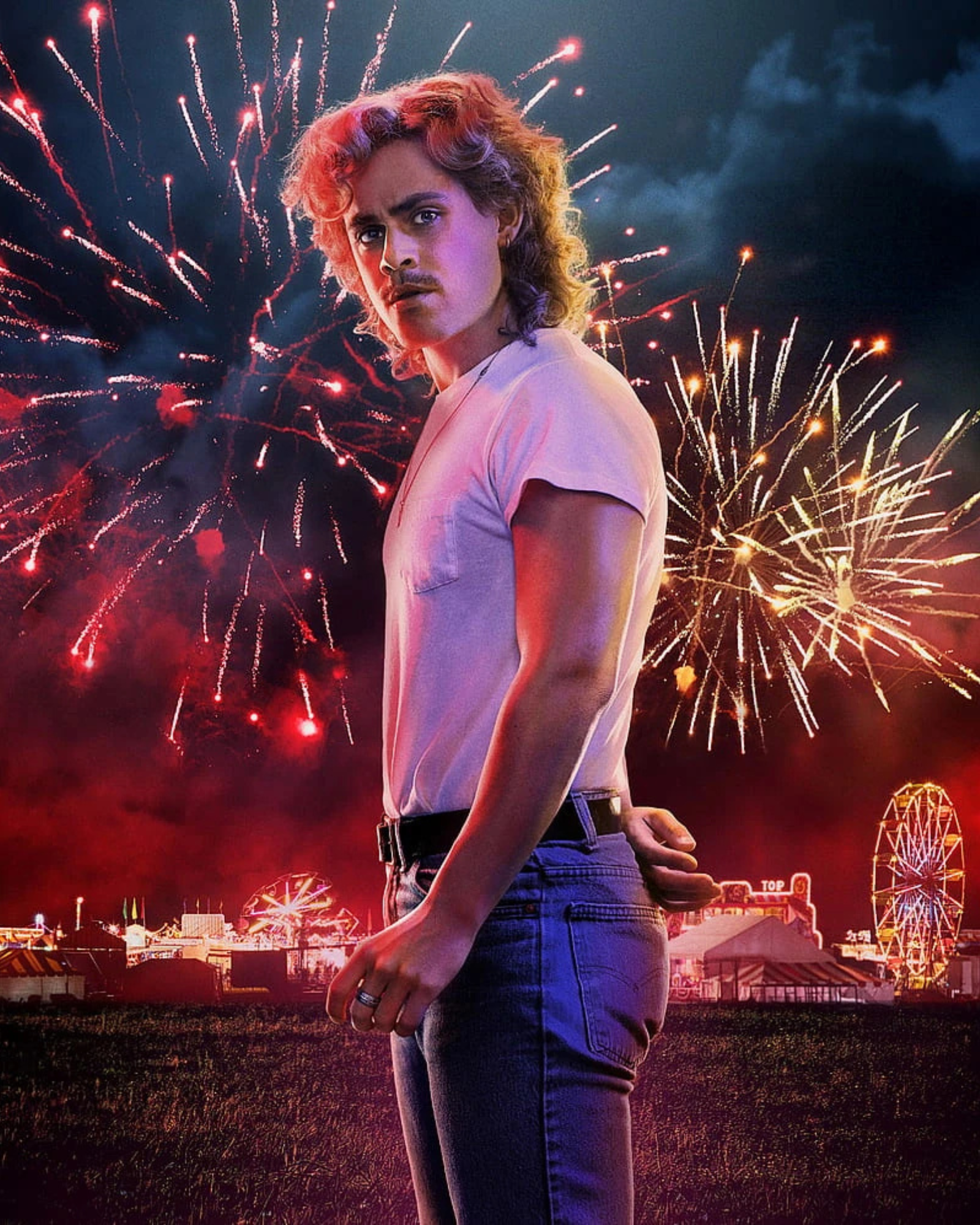 Dacre Montgomery Autograph Signing