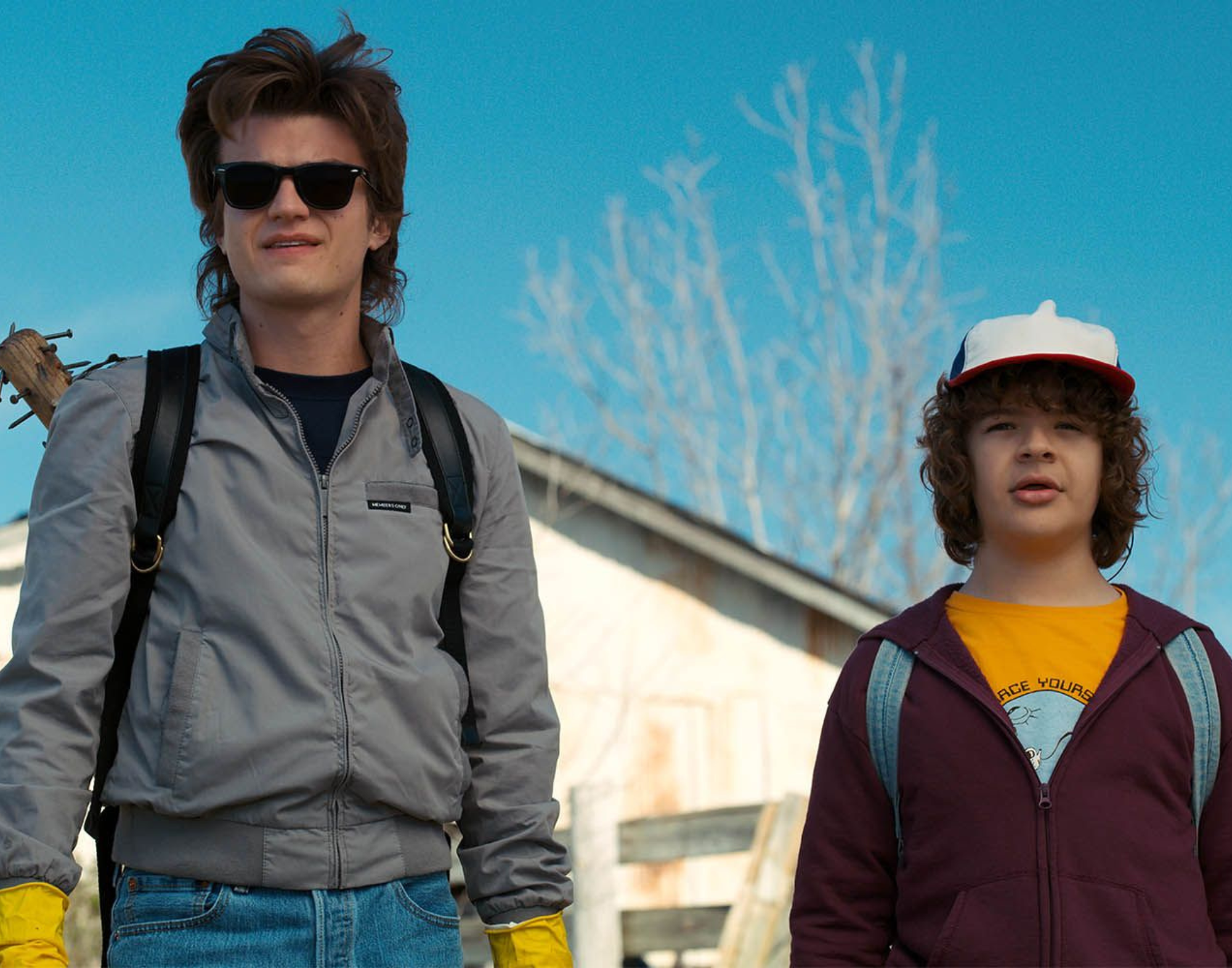 Gaten Matarazzo Autograph Signing