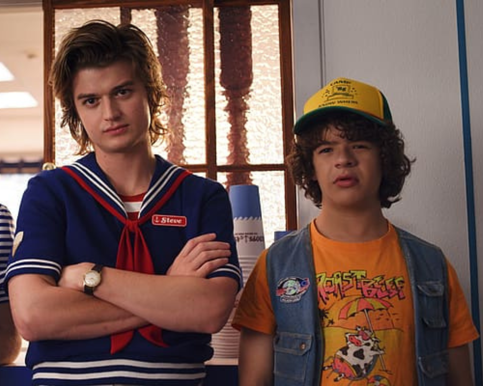 Gaten Matarazzo Autograph Signing