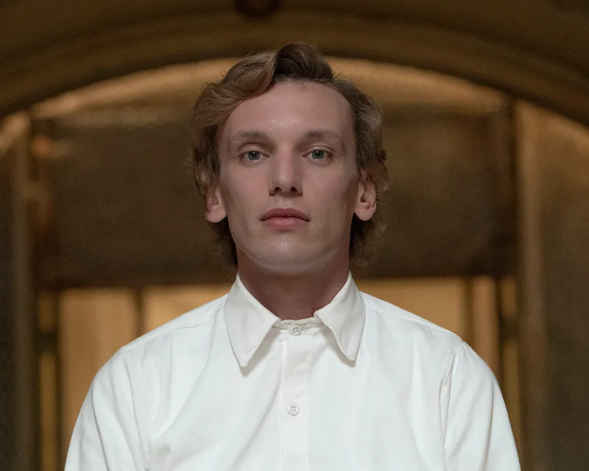 Jamie Campbell Bower Autograph Signing