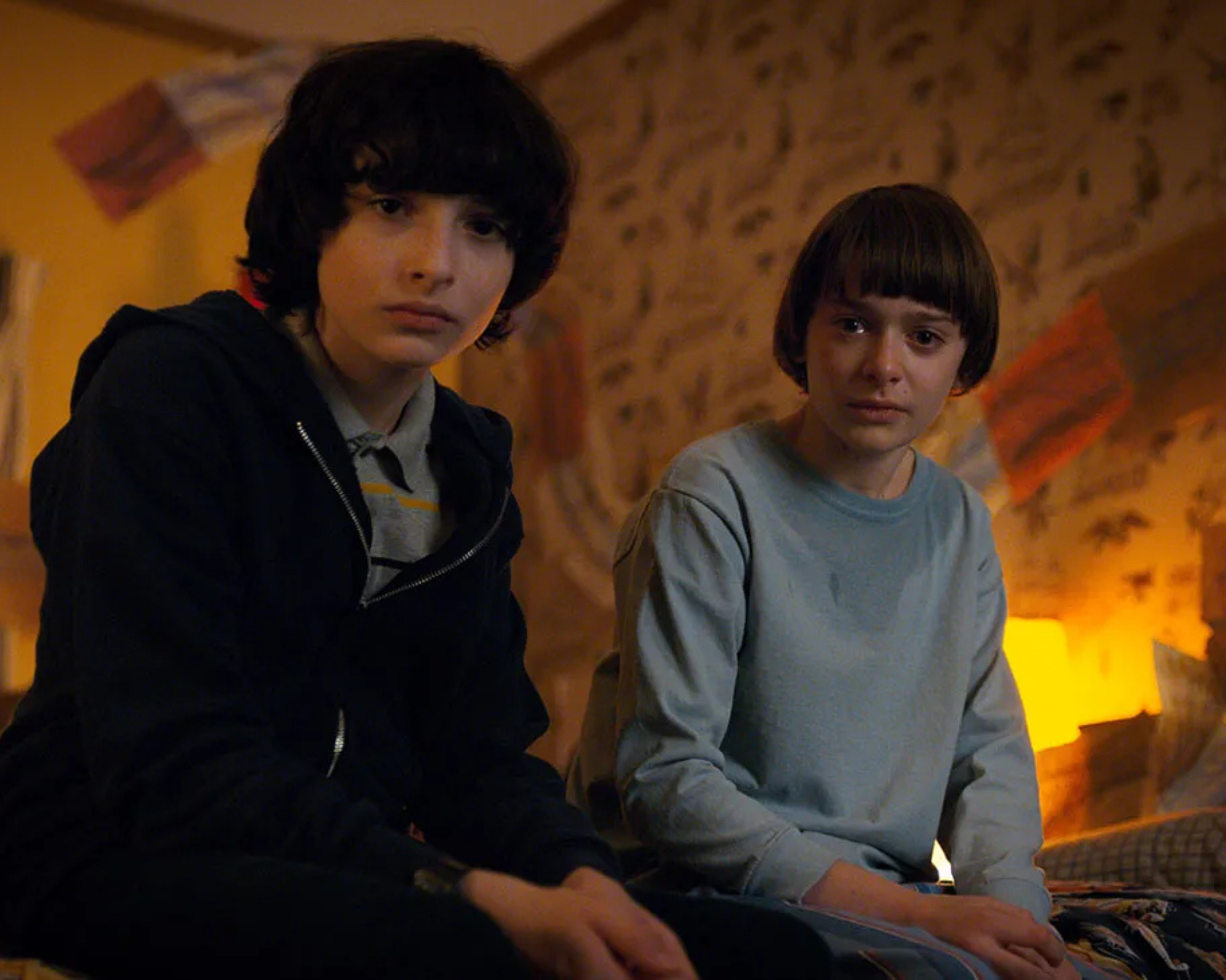 Noah Schnapp Autograph Signing